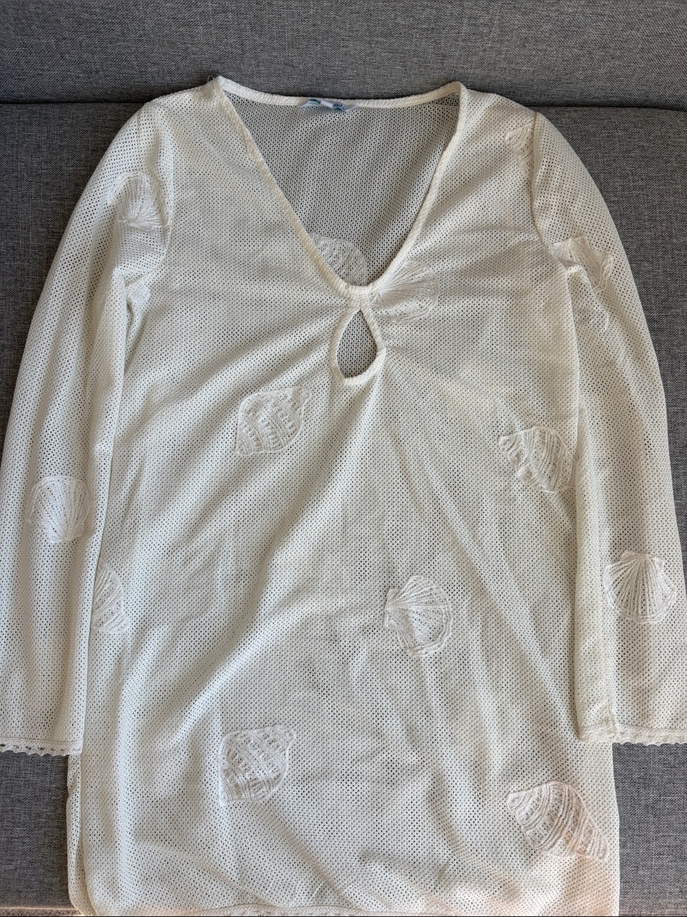 Women’s White Mesh Long-Sleeve Keyhole Beach Coverup